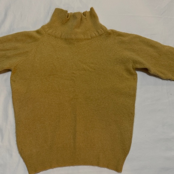 Bennette Mustard Yellow Turtleneck 3/4 Sleeves Sweater Cashmere XS - Picture 4 of 7